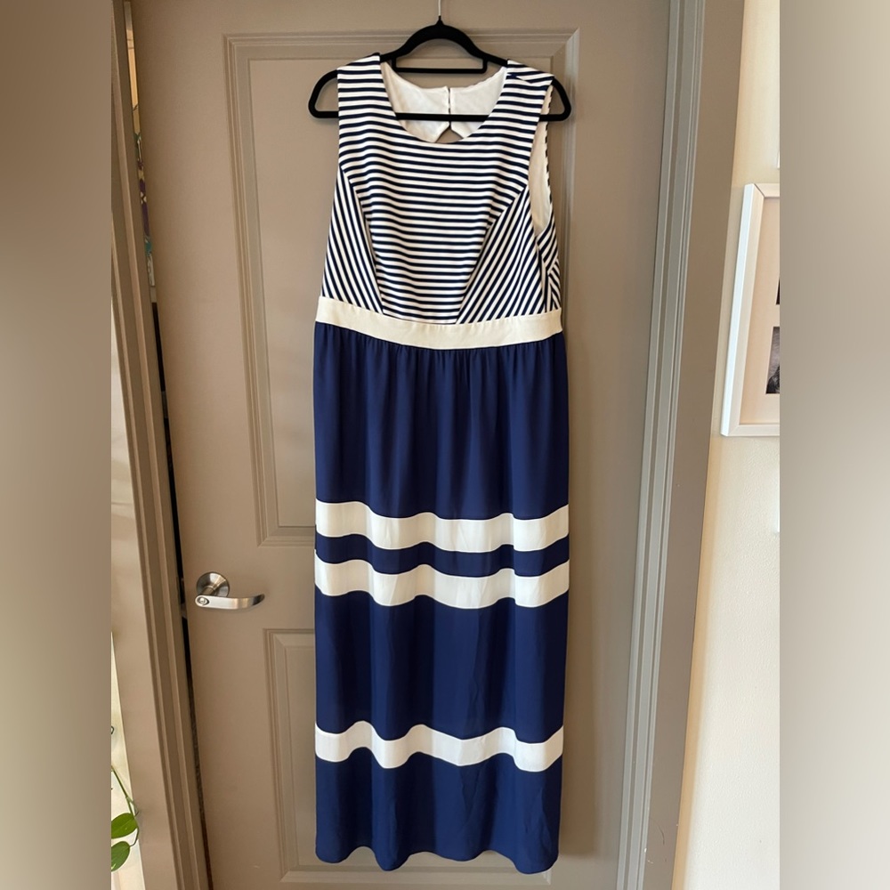 Plus size Maxi dress, size 16